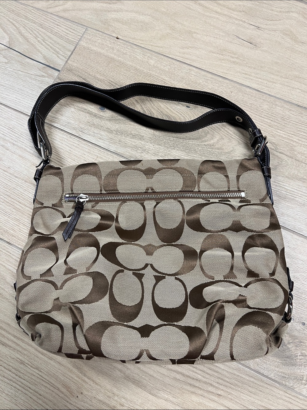 Coach vintage hobo Signature Canvas Shoulder Bag in Brown and Tan